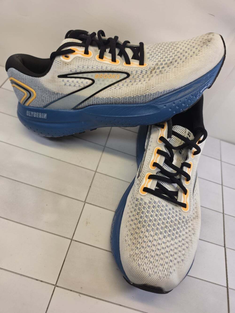 Brooks Mens Glycerin 21 Running Walking Sneakers Shoes Size 12 D